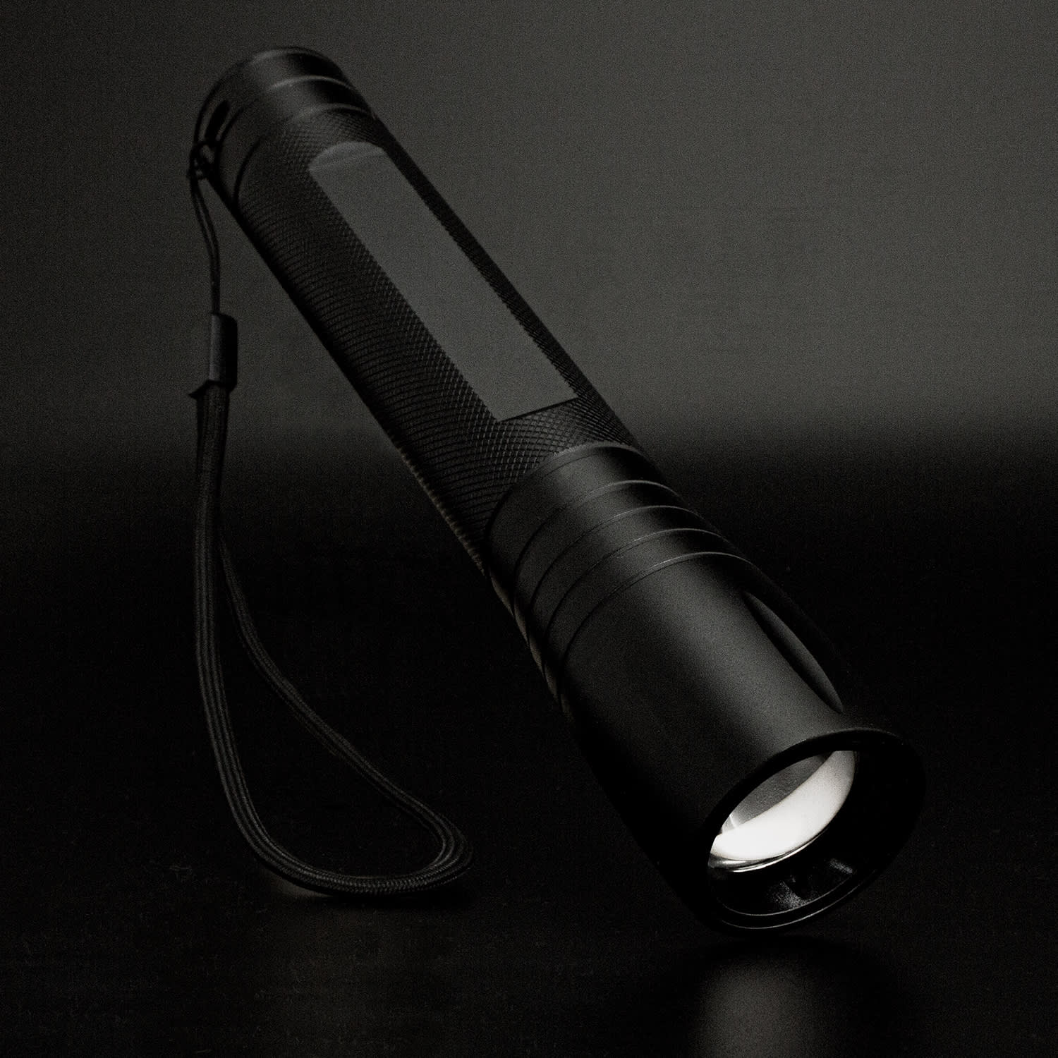 Swiss Peak 10W Cree Torch [3-112174]