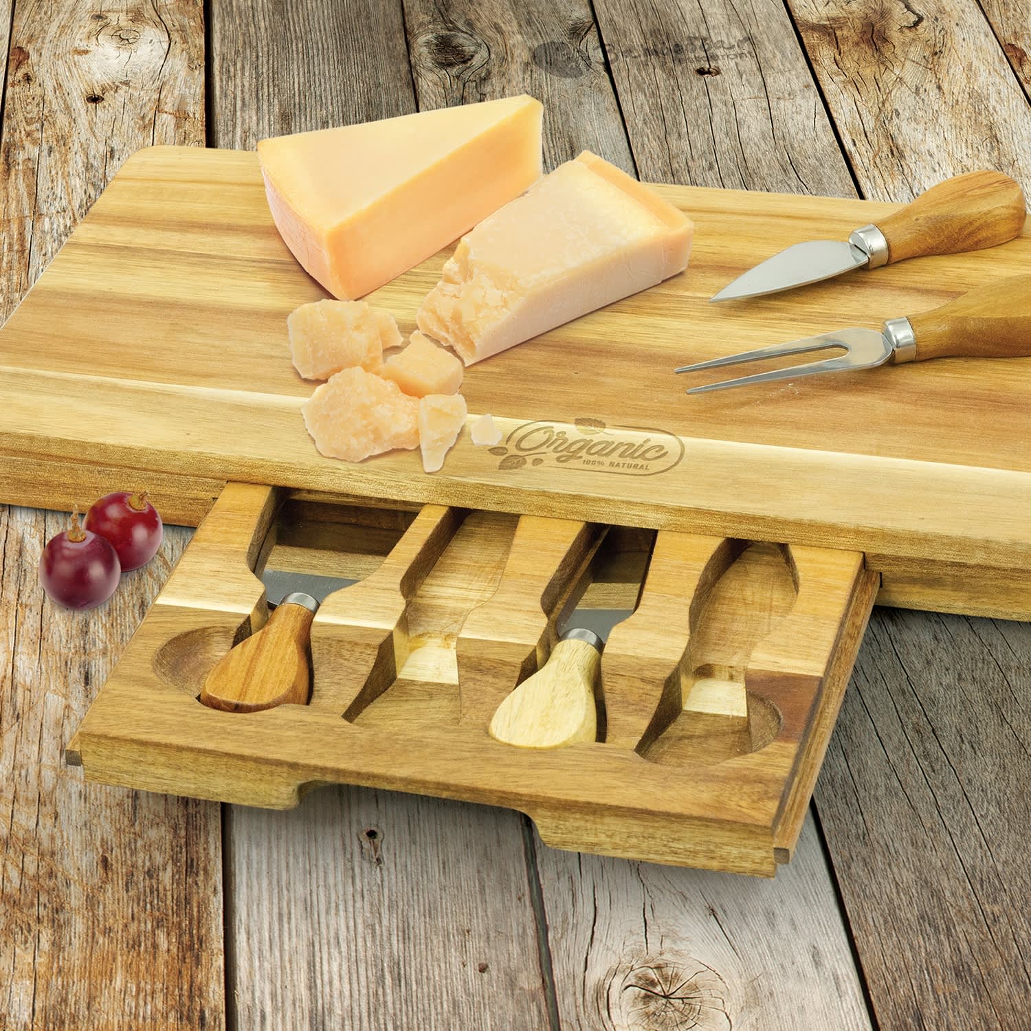 Montgomery Cheese Board [3-115957]