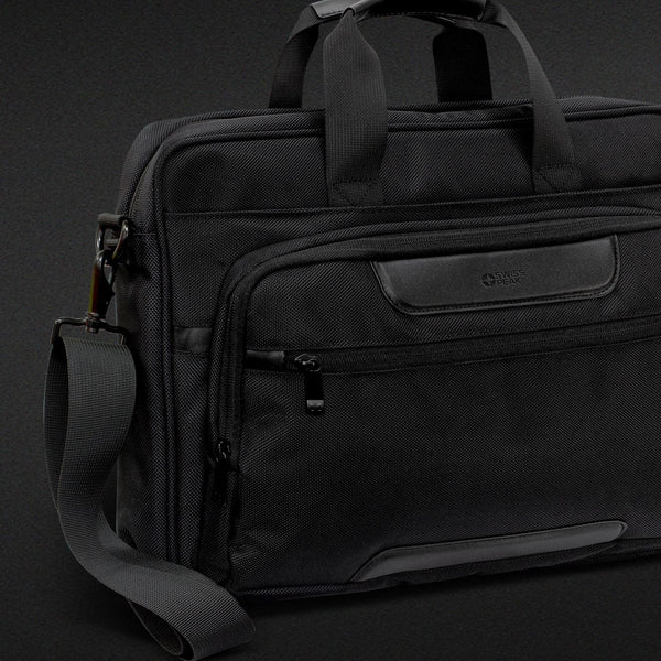 Swiss Peak Voyager Laptop Bag [3-118871]