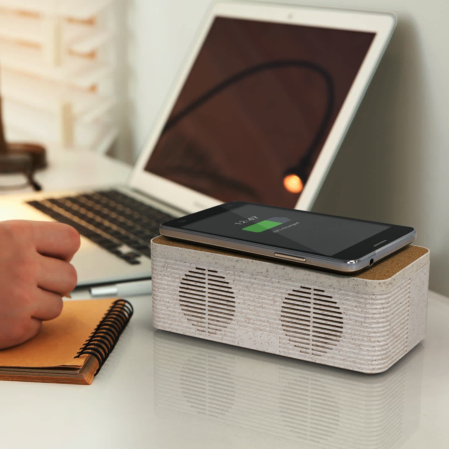 NATURA Oaken Speaker Wireless Charger [3-121838]