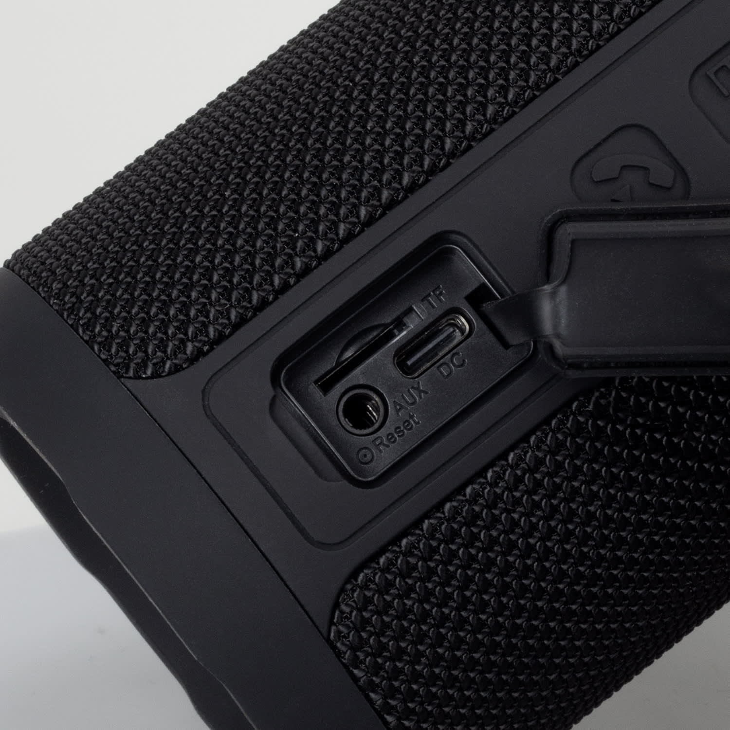 Beatcore Bluetooth Speaker [3-125539]
