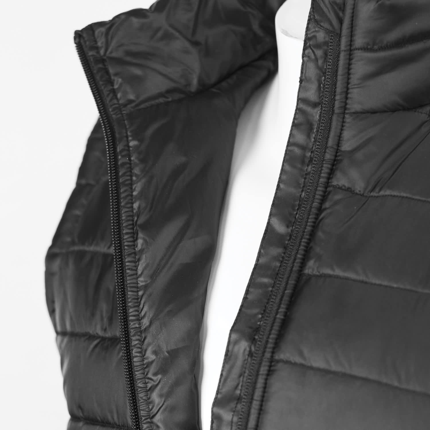 TRENDSWEAR Frazer Womens Puffer Vest [3-125965]