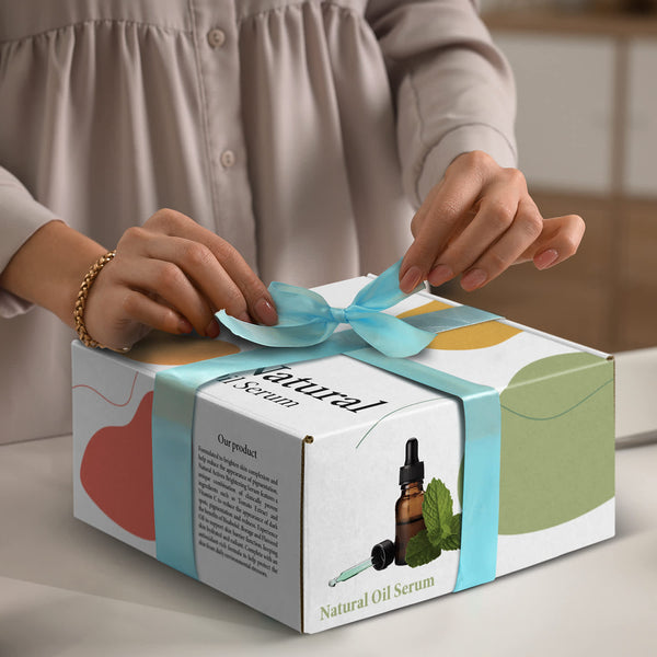Die Cut Box with Locking Lid  225x225x113mm [3-127040]