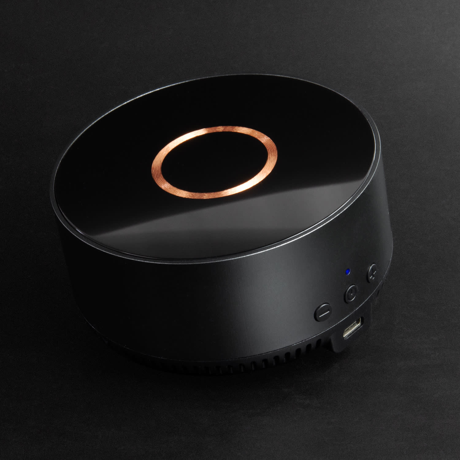 INGENIO Arc Wireless Charging Speaker [3-127078]