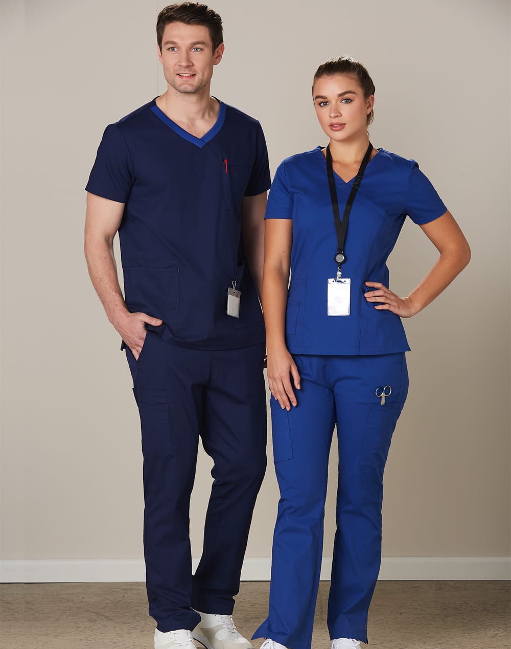 Ladies Solid Colour S/S Scrub Top [53-M7640]