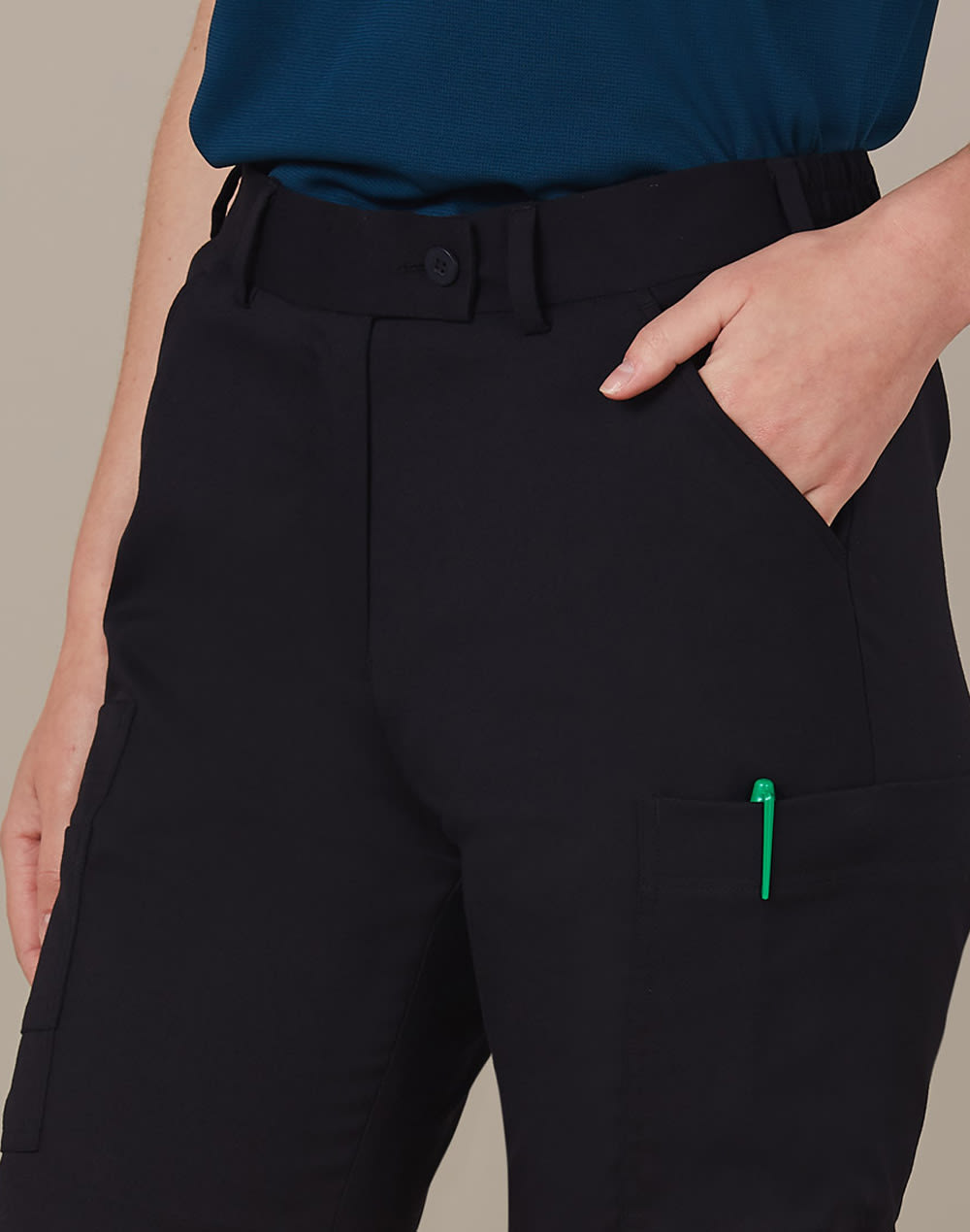Ladies Utility Cargo Pants [53-M9480]