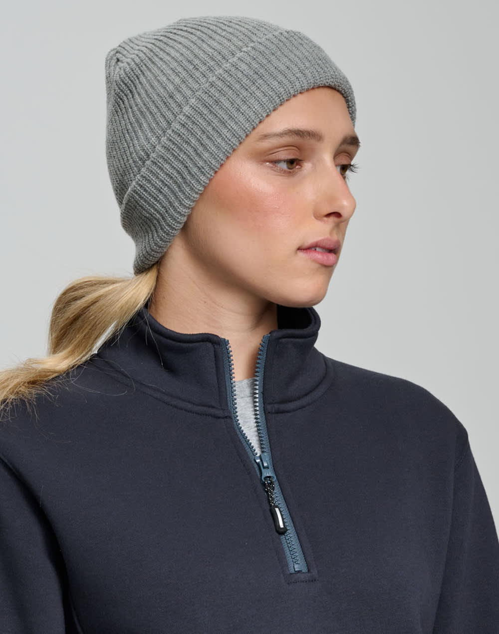 Roll Up Cable Knit Snug Beanie [53-CH85]