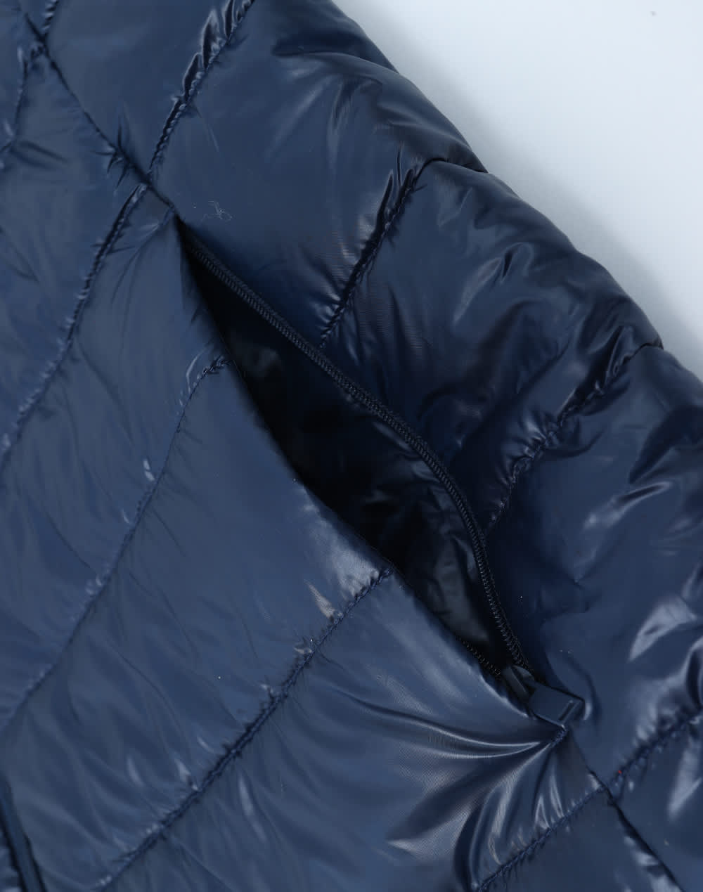 Adults Sustainable Lightweight Hooded Puffer Jacket [53-JK67]