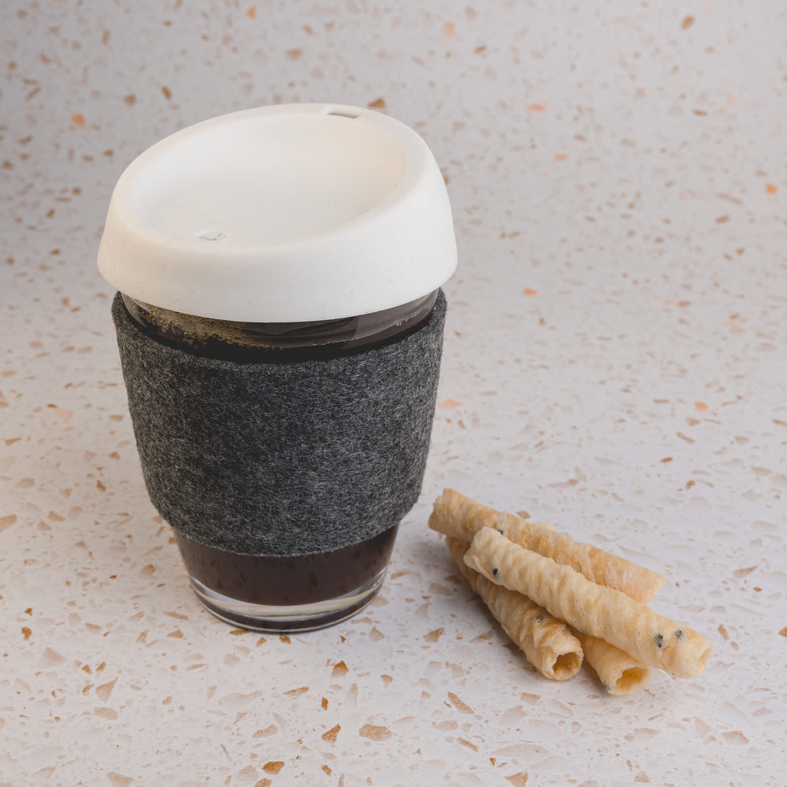 Vienna Coffee Cup / Silicone Lid / RPET Band [2-LL0450]