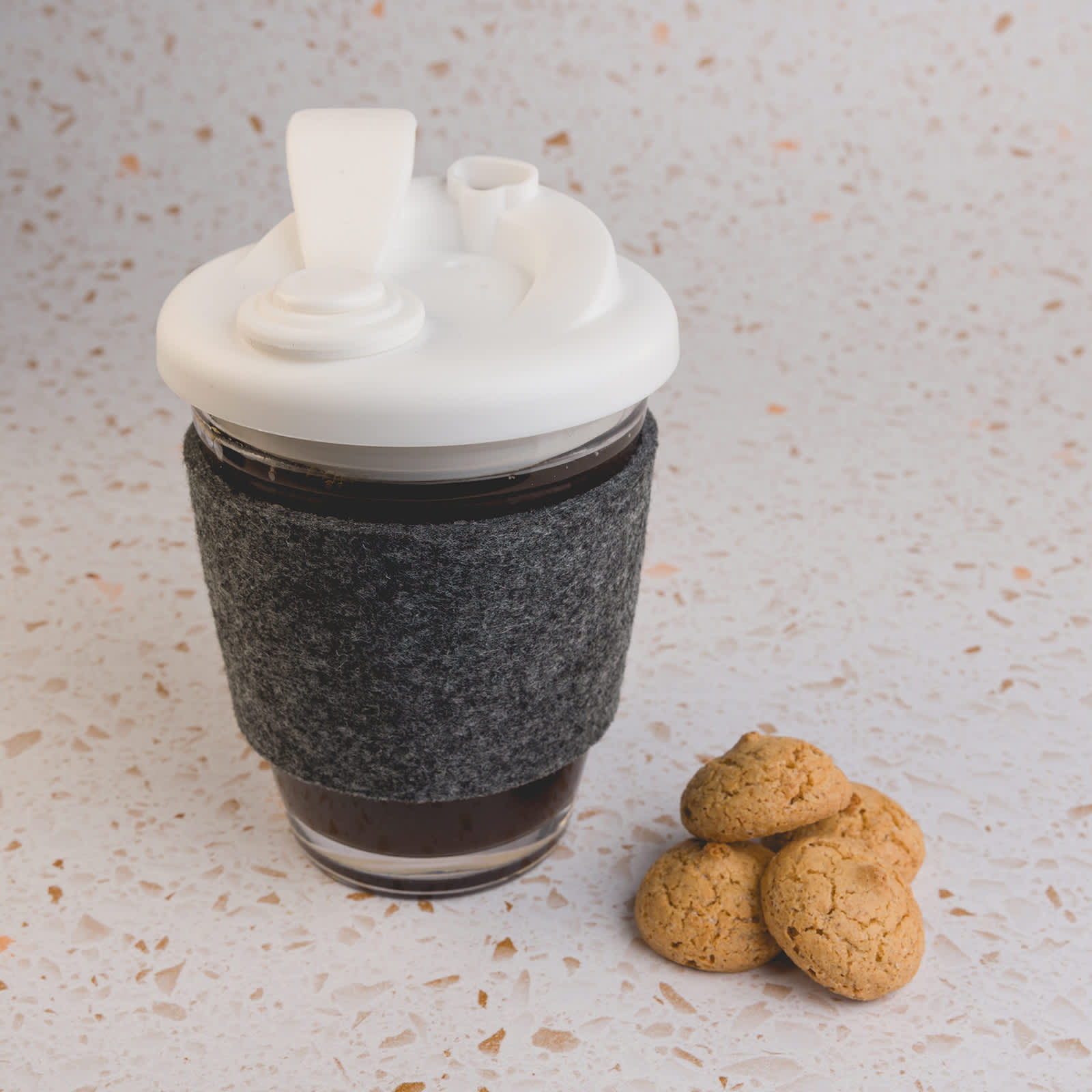 Vienna Coffee Cup / Snap Lid / RPET Band [2-LL0451]