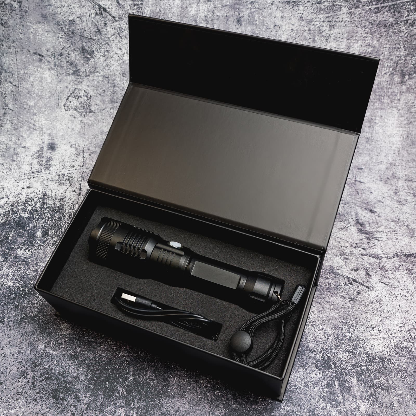 Lumi Rechargeable Torch [2-LL4329]