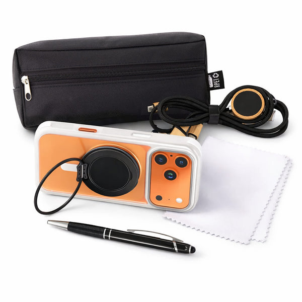 Tech Pack Essential [2-LL8371]