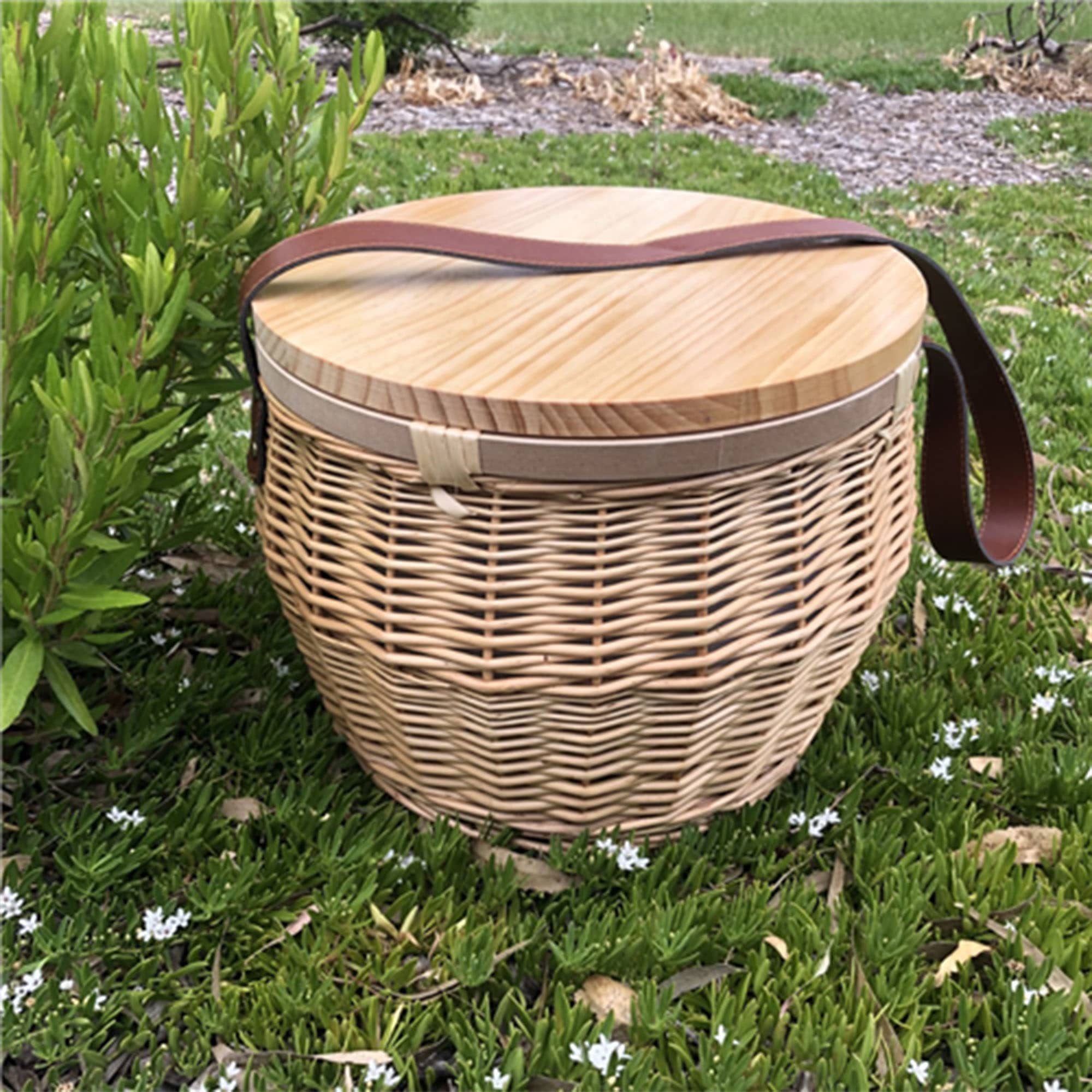 Scotch Wicker Picnic Cooler Basket Round [19-WCB001]